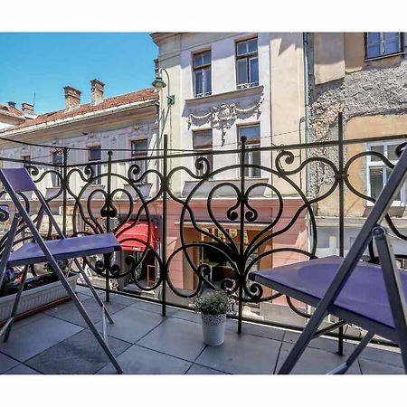 Apartments And Rooms Fonty 사라예보 외부 사진