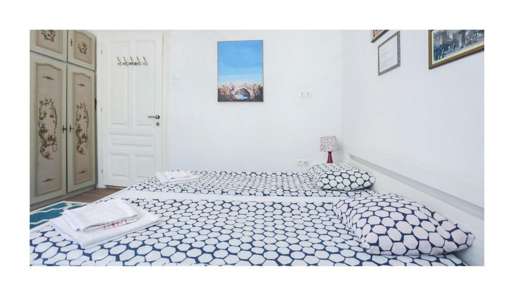 Apartments And Rooms Fonty 사라예보 외부 사진